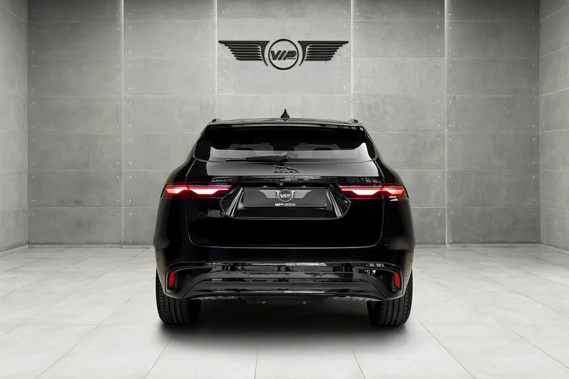 Jaguar F-Pace R-Dynamic, GCC Specs, Warranty Al-Tayer63221824820610114
