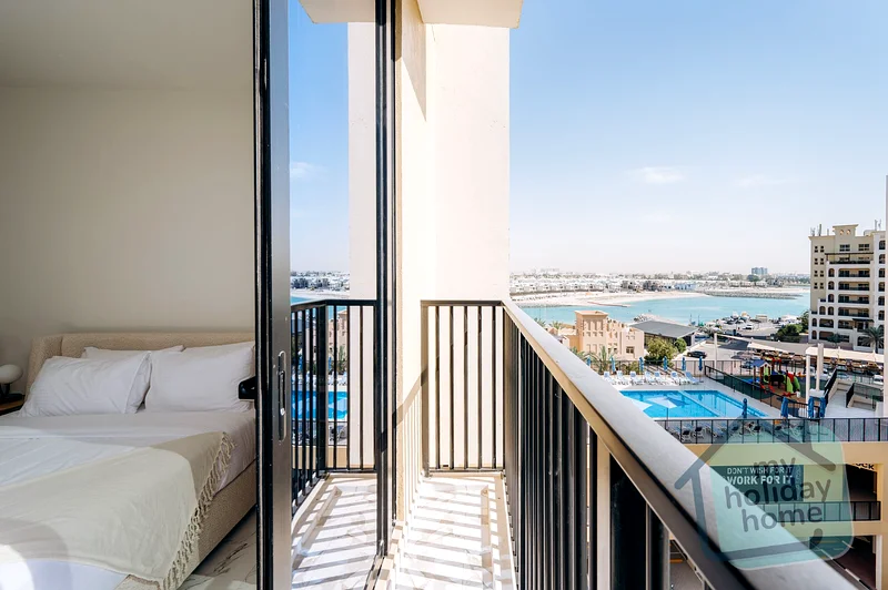 Cozy Studio by the Beach | Be the First Tenant63825290822019111