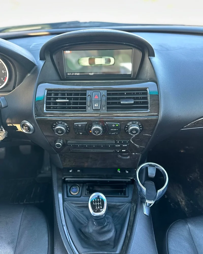 BMW 650 manual transmission, excellent condition.63230142160386116