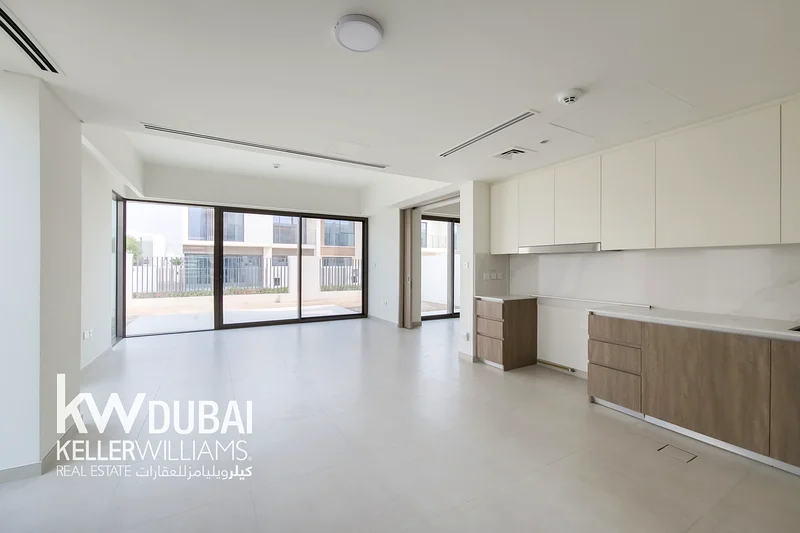 قريب من الحديقة | مشي إلى مركز المجتمع | نمط آستون63947787167105111