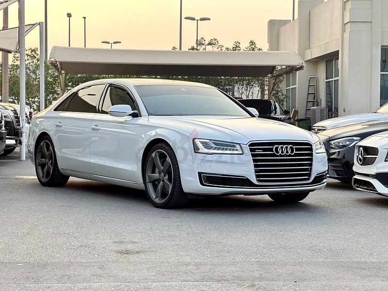 Audi A8L 60 TFSI QUATTRO GCC FULL AGENCY HISTORY63224791335299111