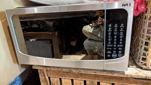 Microwave