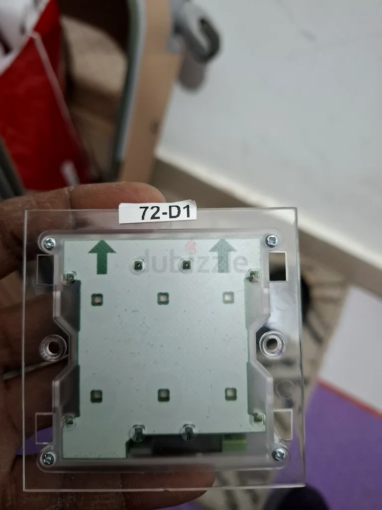 مفتاح إضاءة ذكي مع تنظيم الشدة63258659763329112