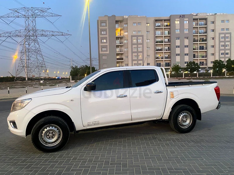 Nissan Navara 2022 Manual transmission63168031260417112