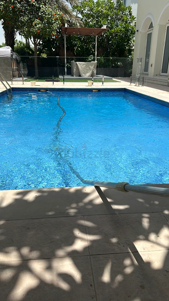 Swimming pool63441100073601111