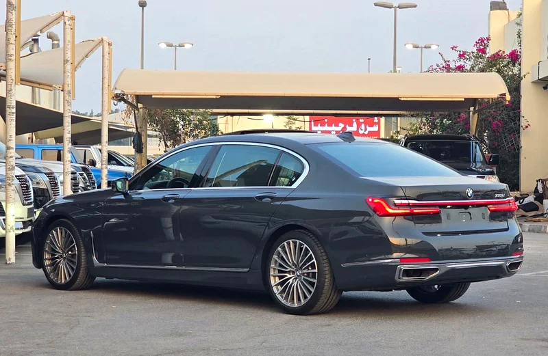 BMW 730LI M Sport 2022 GCC63227775959809111
