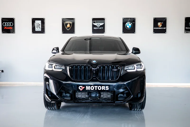 بي إم دبليو X4 xDrive 20i – وكأنها جديدة | 2023 | فقط 690 كم!63162465450754112