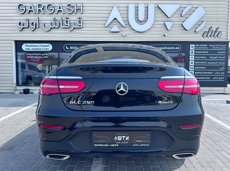 2019  Mercedes-Benz GLC 250 Coupe 4MATIC / Full Option / GCC / Accident Free / Original Paint63159256862082113