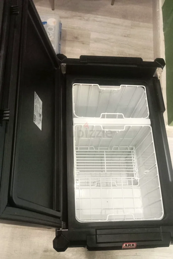 ARB 69L fridge Dual - Zone Operation63169933287042112