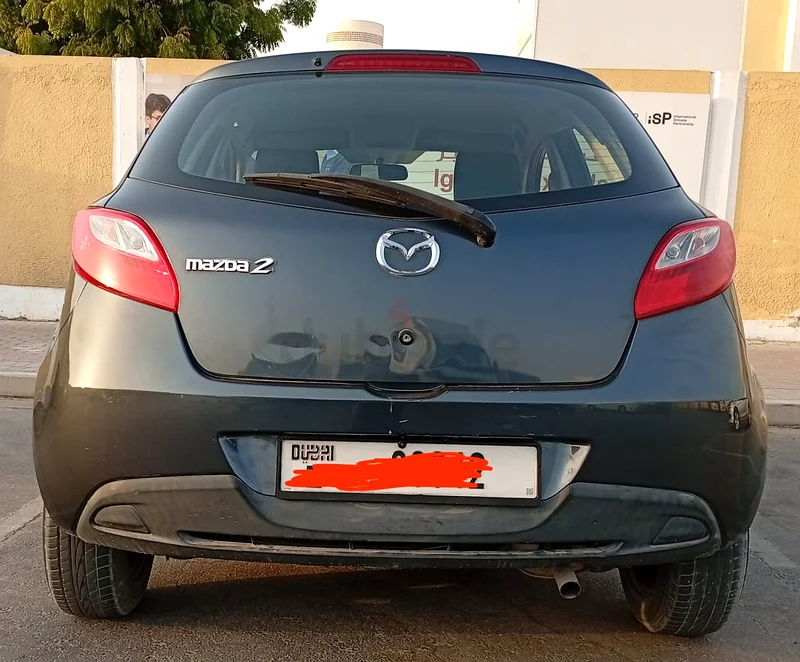 Madza 2 Free accedent low kilometre GCC spece63135491888002114