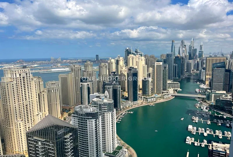بينتهاوس | إطلالات بانورامية على المارينا | وحدة خام63224323748867111