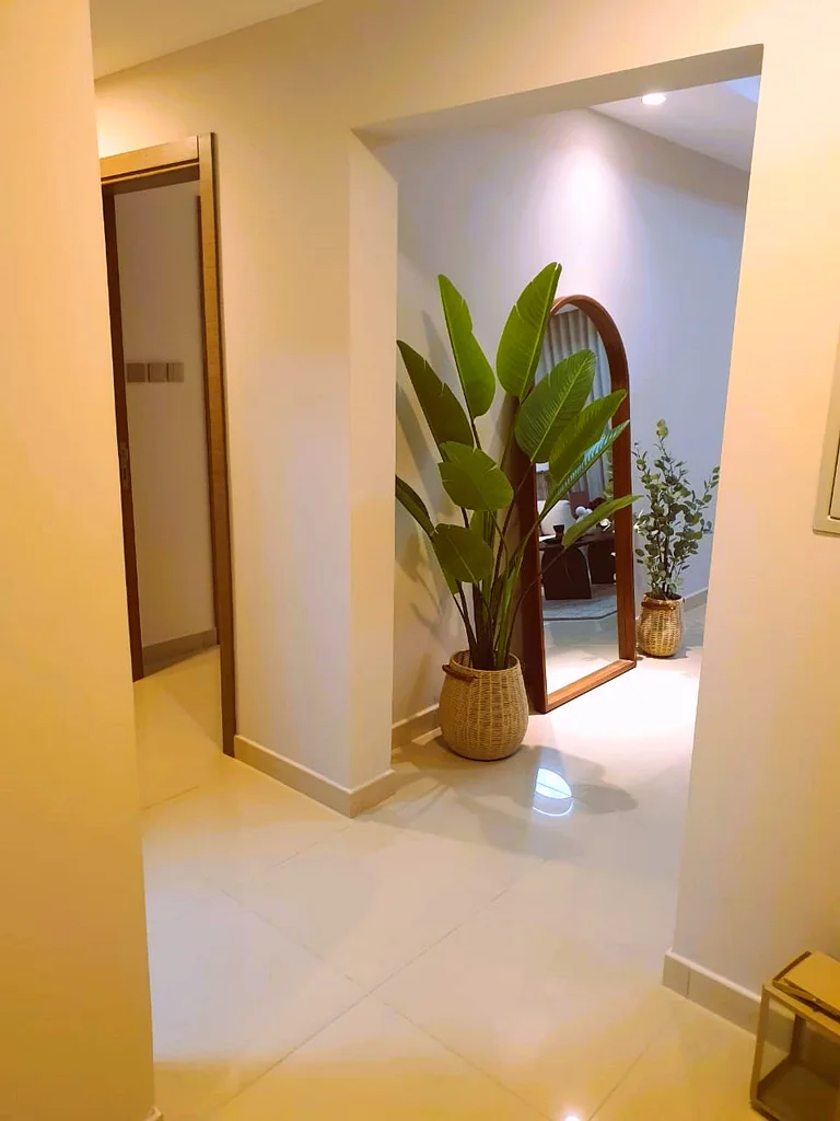 1BHK Modern & Luxury Apartment on easy payment plan - READY TO MOVE BUILDING63887721095938113