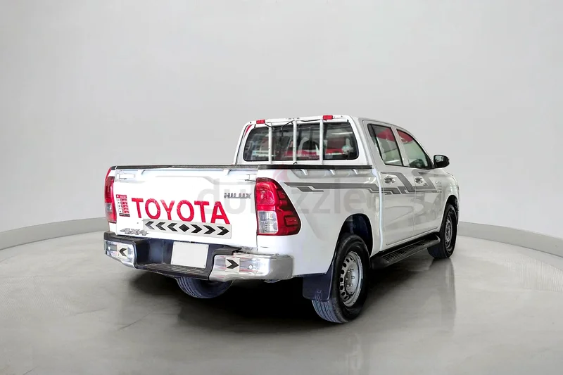 2020 Toyota Hilux Double Cab AWD 2.4L | GCC Specifications63138274920451112