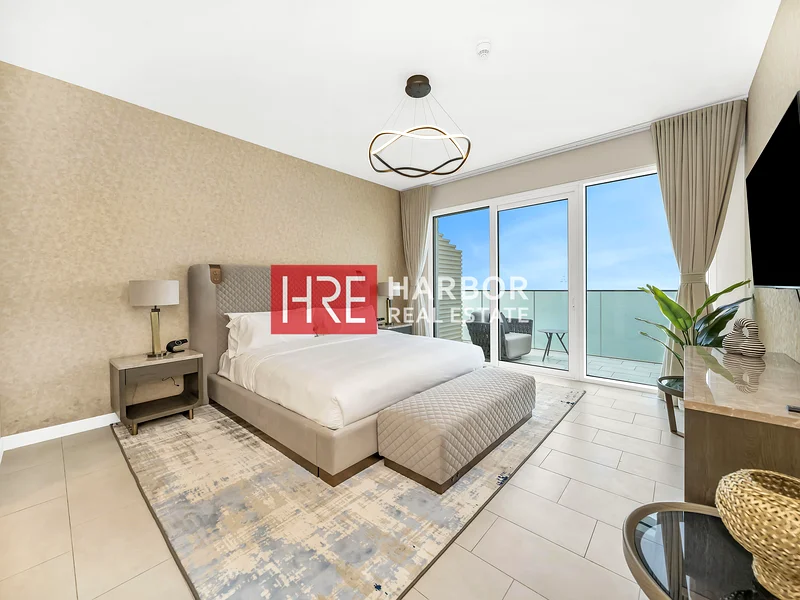 Ultra Luxury | Beachside Living | Prime Location63237582058113113