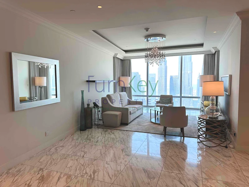 منظر برج / فاخر / راقٍ63772652133763110