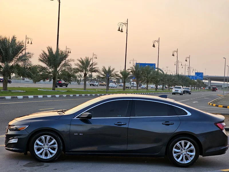 ماليبو 2020  ال تي رقم 2  بحالة وكالة ٤ سلندر بسعر ٢٥ الف بس63153227070209113