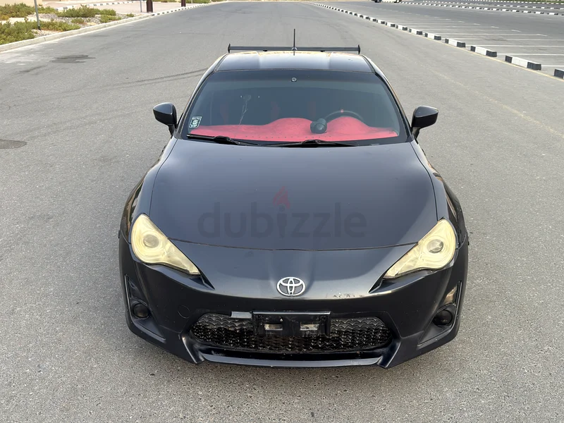 تويوتا 86 أوتوماتيكية للبيع63148168531075112