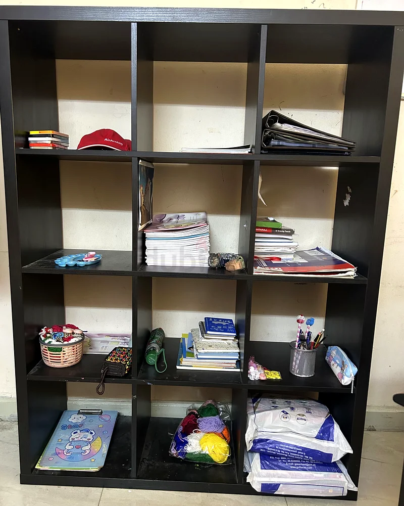 Book shelf for sale63187222536963111