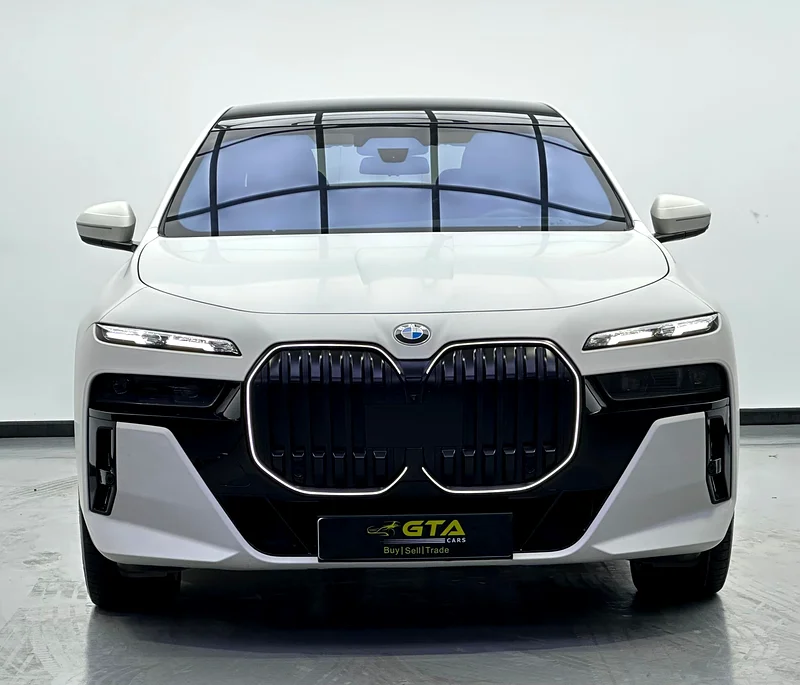 2024 BMW 740i M-Kit, Agency Full Warranty, Agency Full Service History, Agency Service Contract, GCC63158800558209111
