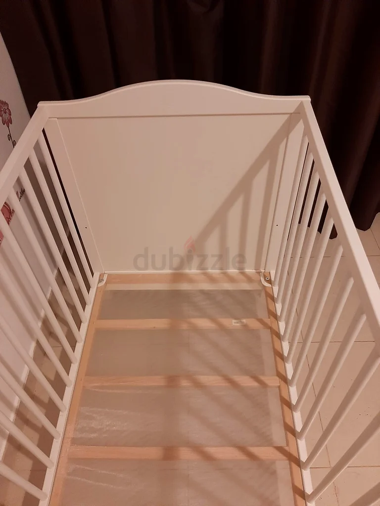 سرير أبيض ساحر من ايكيا لطفلك63176191346049112