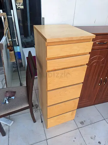 Storage vanity