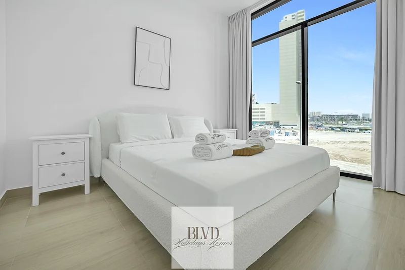 Fully Furnished | Inclusive of all bills I Vacant Unit63835190743939113