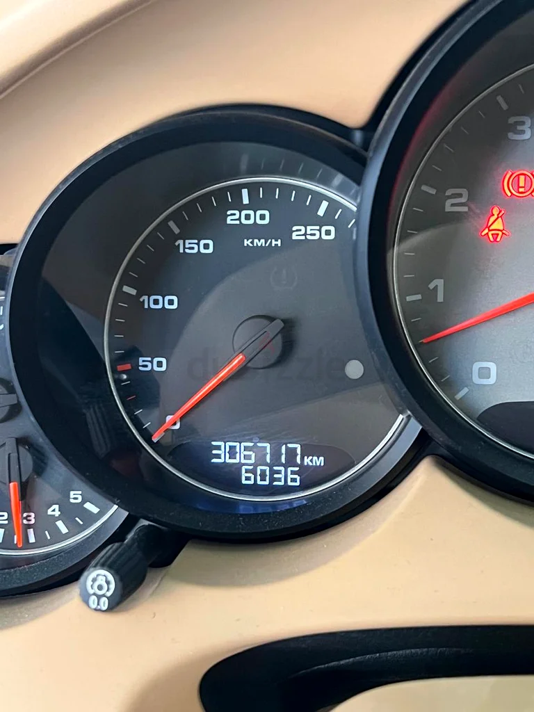 Porsche cayenne s63150022564098113