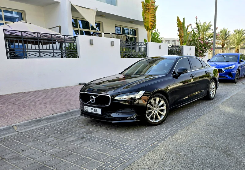 Clean car GCC, AUTOPILOT, full options, URGENT, PRICED TO SELL632218243850251115