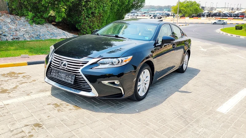 لكزس ES350 2014 الولايات المتحدة الأمريكية، خيار كامل، باقة جسم بلاتينيوم 2018 مع سقف بانورامي، مقاعد جلدية، كروس كونترول63226216189058113