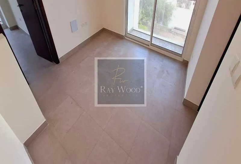 Spacious 3-Bedrooms Semi Detached | Prime location63239061884547114