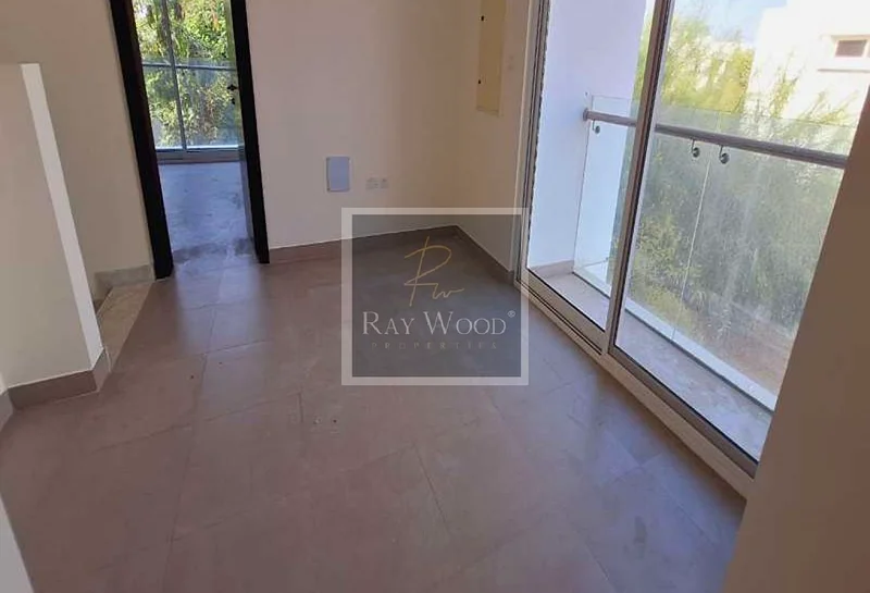 Spacious 3-Bedrooms Semi Detached | Prime location63239061884547113
