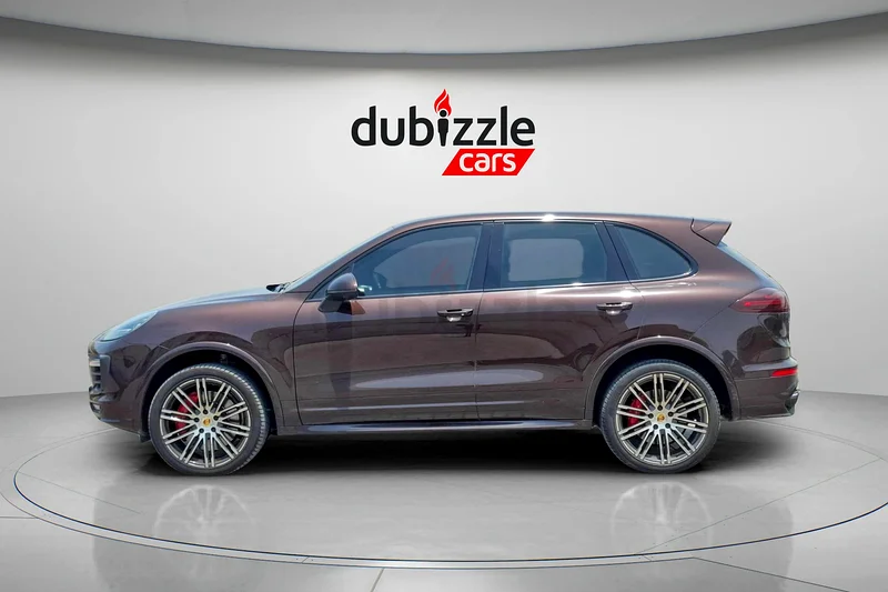AED 2224/month | 2017 Porsche Cayenne GTS | GCC Specs | Ref#33903563156539897091114