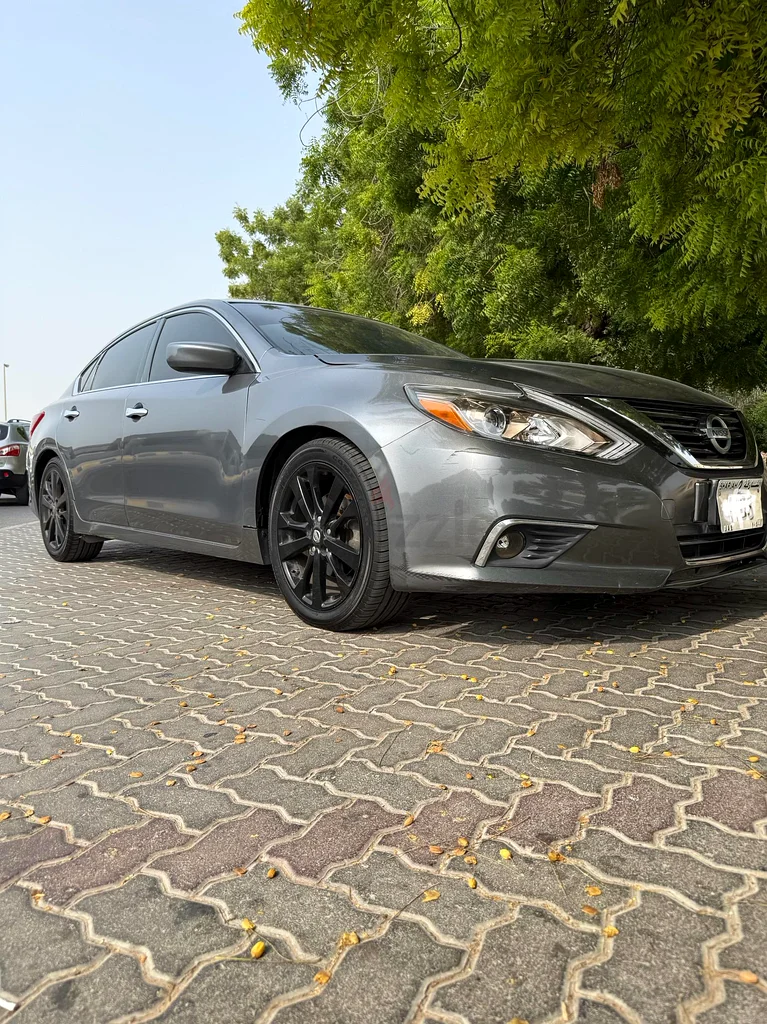 نيسان ألتيما SR 2017 نظيفة63147207033474112