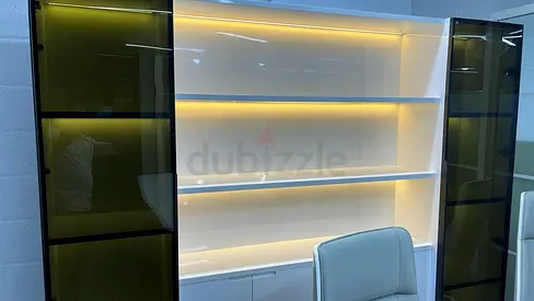 Executive wall cabinet glossy