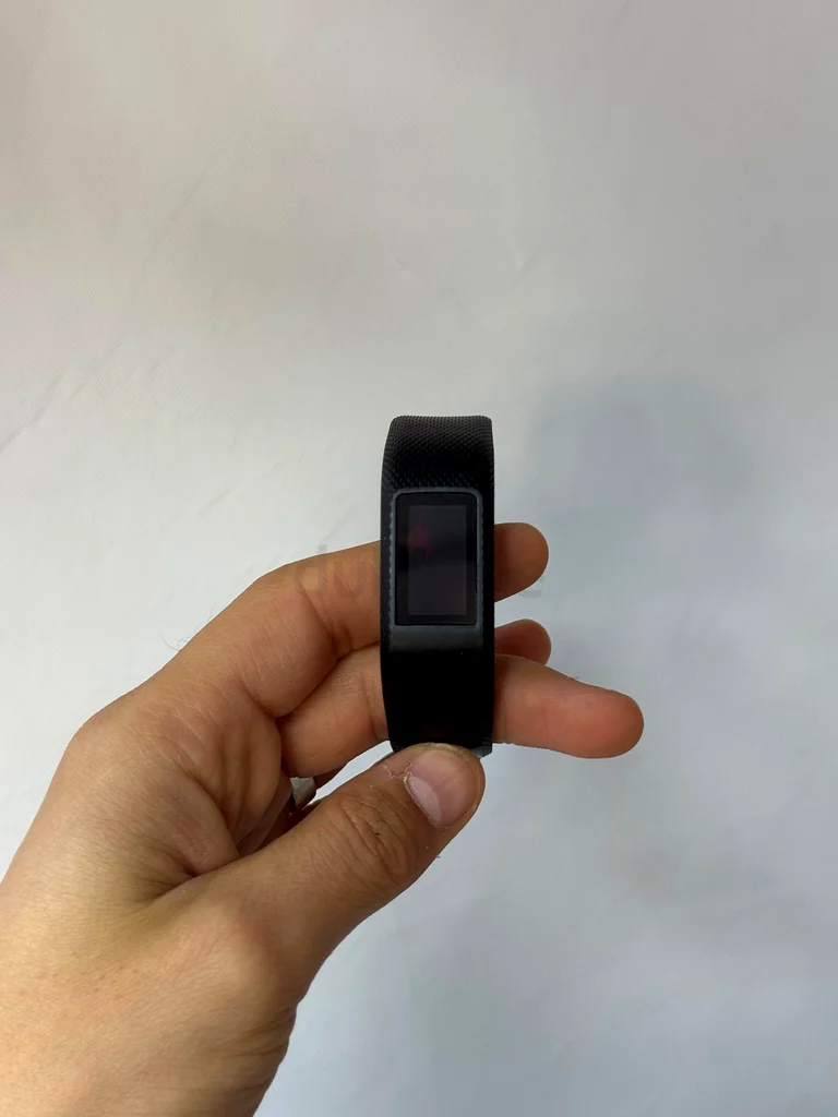 Original Garmin Vivosport GPS Smart Activity Tracker only needs a charger63260731459586112