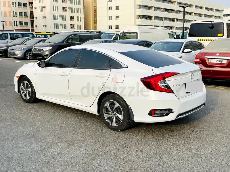 2019 Honda Civic | Family Use Car | AED 33,500(Direct From Owner)63173487739266111