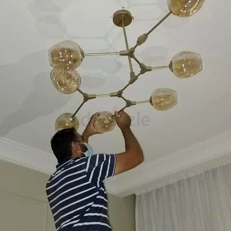 خدمات الفننين العامين والطلاء63182774904962114