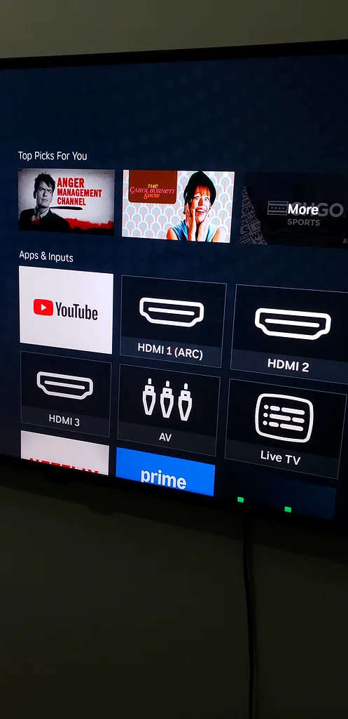 43inch UHD SMART 4K JVC ROKU TV FOR SALE63165714998530111