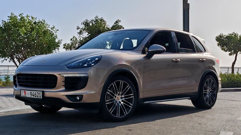 Porsche Cayenne S 201563136839404802111