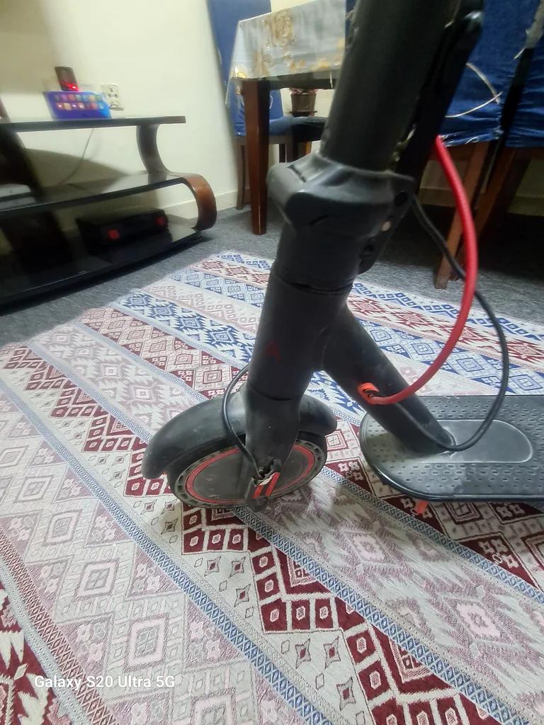 High-Performance Electric Scooter with Display63169936658051113
