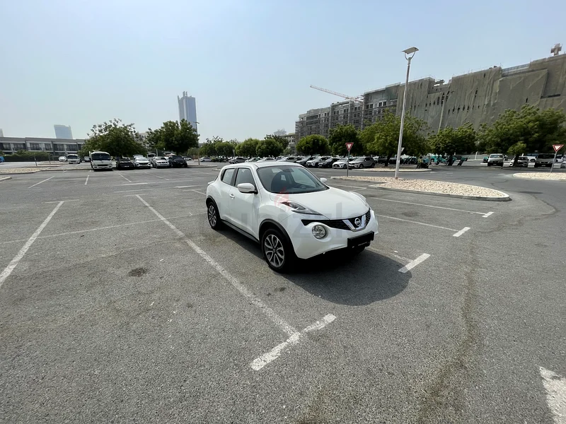 نيسان جوك 201563136841425154111