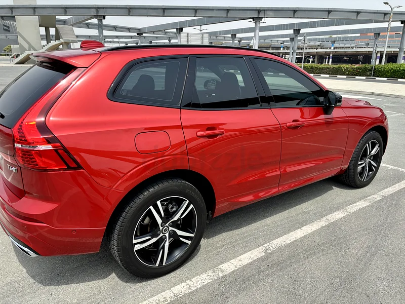 Sporty and safe Volvo | 316 hp | Full service history | GCC specs | No Accidents | Original paint63221824509058113
