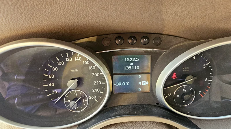 Mercedes ML50063166158020609114