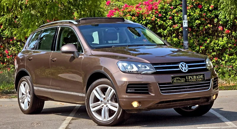 Like New Top Of The Range Volkswagen Touareg R-Line GCC Specs Full Service History 1st Owner63177102830977111