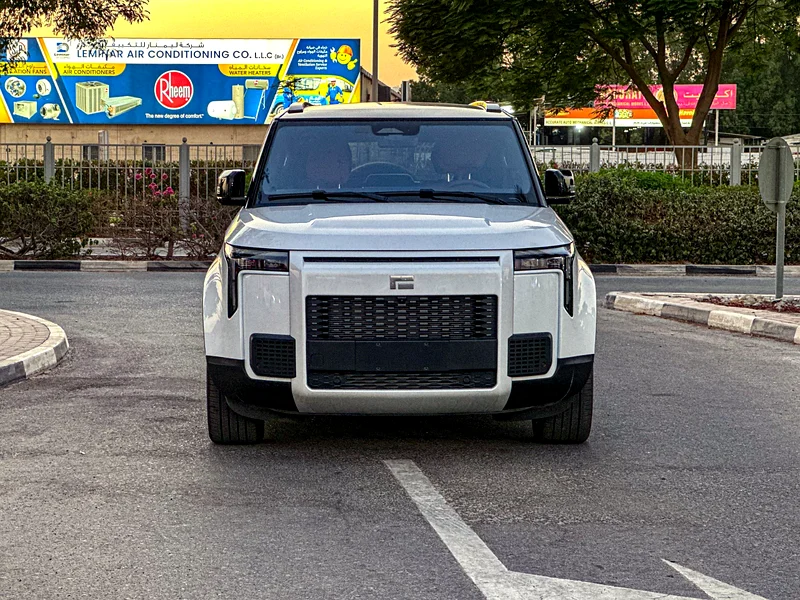 ROX MOTOR 01 بريميوم SUV 2025 جديد بالكامل، ضمان 5 سنوات مع كيلومترات غير محدودة. 3 سنوات صيانة مع كيلومترات غير محدودة.63398479686529112