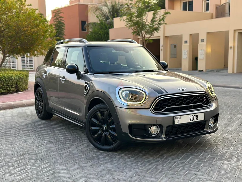 2018 ميني كوبر كانتري مان بحالة ممتازة63176169767683112