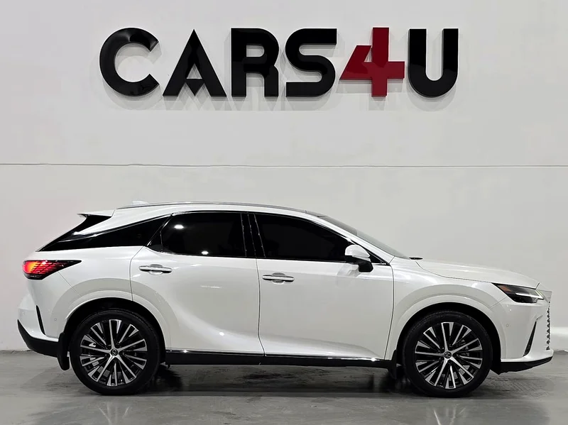 2023 GCC LEXUS RX350h Platinum/ agency warranty and service package63225701027969113