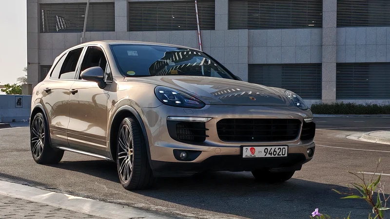 Porsche Cayenne S 201563136839404802114