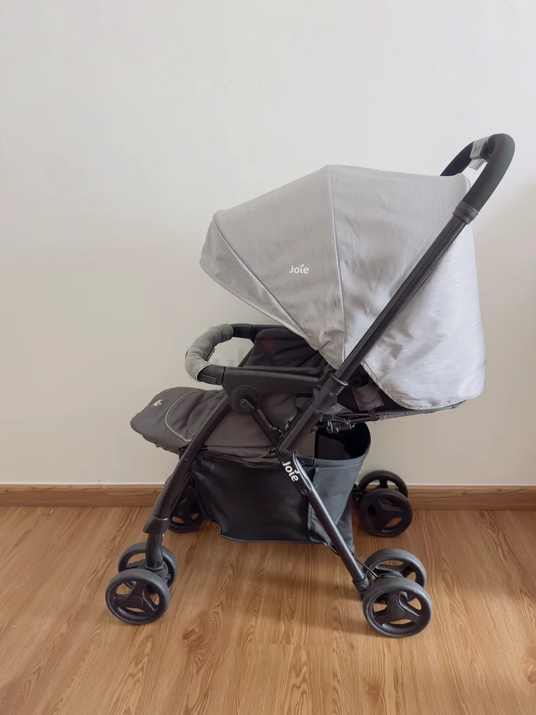 عربة أطفال63204849684866110