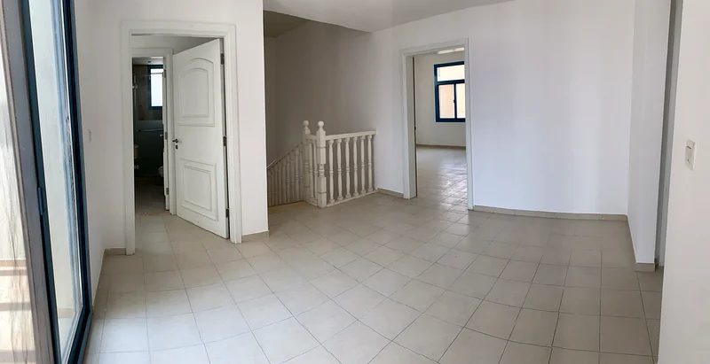 فيلا ساحرة من طابقين في فيلكونسيتي | 4 غرف نوم | بالقرب من الحديقة63724503731842114